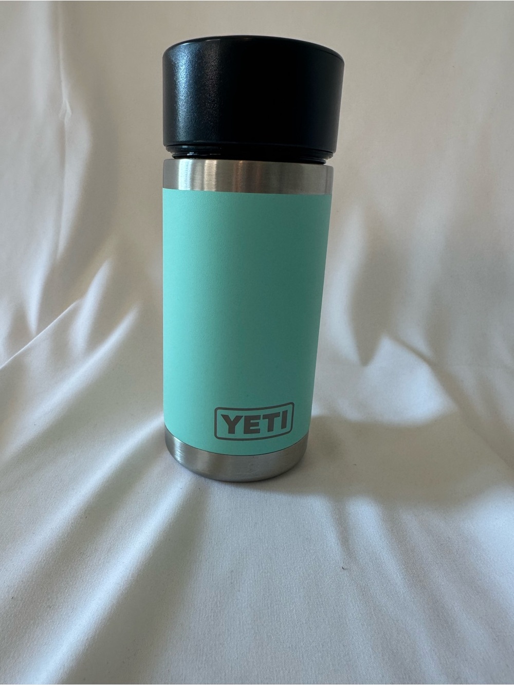 Yeti Travel Mug in Teal with Black Lid